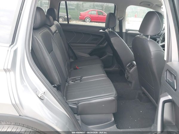 2022 VOLKSWAGEN TIGUAN 2.0T SE — I8