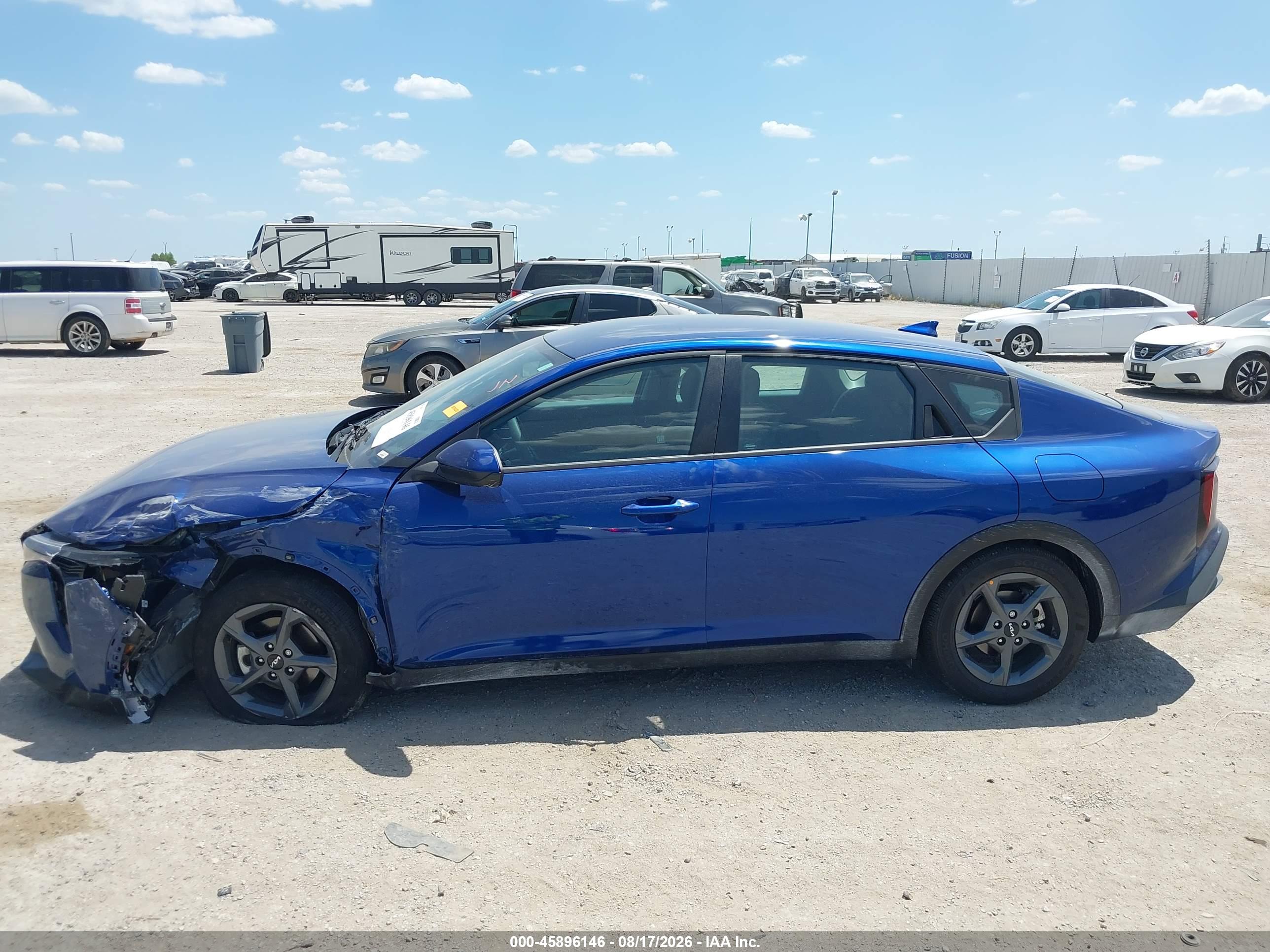 2025 KIA K4 LXS