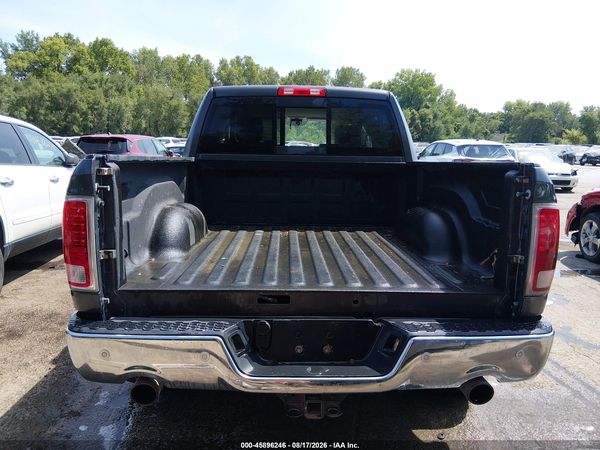 2018 RAM 1500 LARAMIE  4X4 5'7 BOX