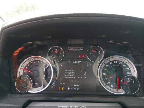 2018 RAM 1500 LARAMIE  4X4 5'7 BOX