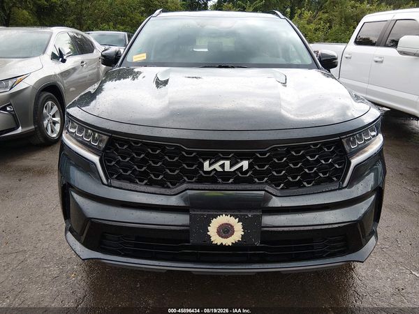 2022 KIA SORENTO S