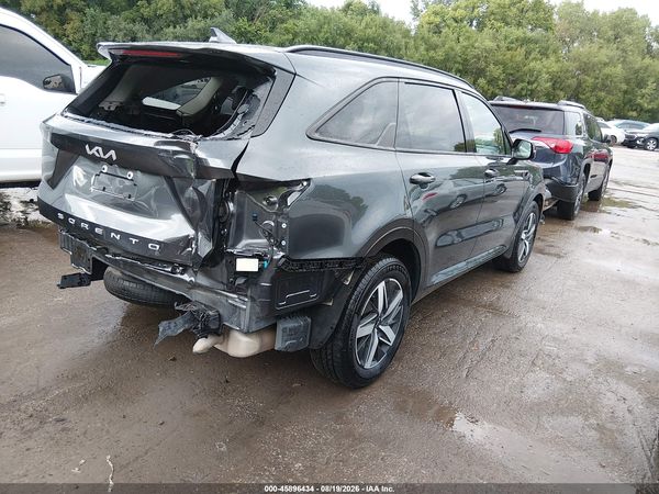 2022 KIA SORENTO S