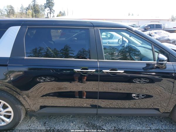 2022 KIA CARNIVAL MPV LX SEAT PACKAGE