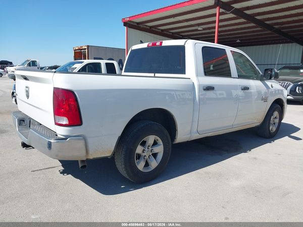 2022 RAM 1500 CLASSIC SLT  4X2 5'7 BOX