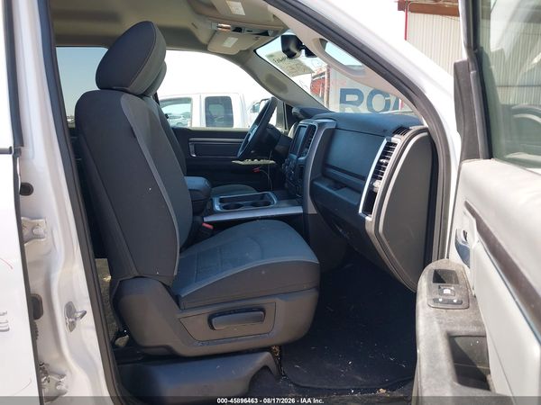 2022 RAM 1500 CLASSIC SLT  4X2 5'7 BOX