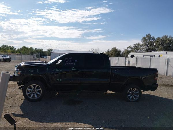 2019 RAM 1500 LARAMIE  4X4 6'4 BOX