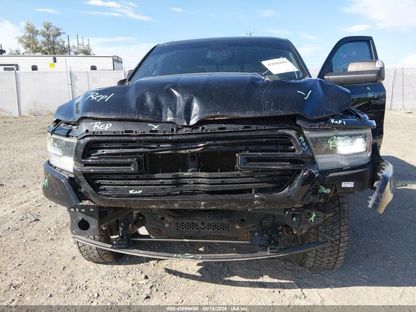 2019 RAM 1500 LARAMIE  4X4 6'4 BOX
