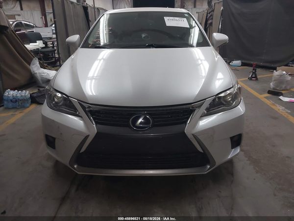 2016 LEXUS CT 200H