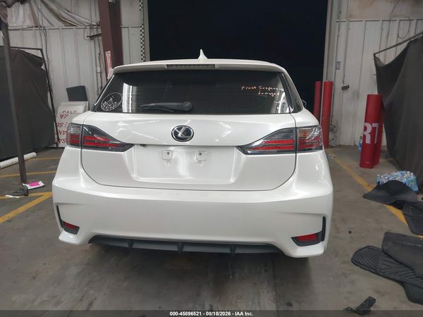 2016 LEXUS CT 200H