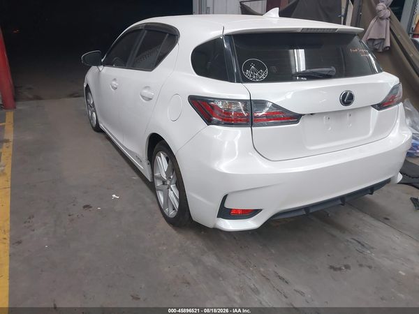 2016 LEXUS CT 200H