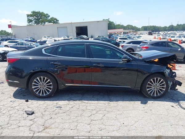 2017 KIA CADENZA PREMIUM