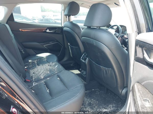2017 KIA CADENZA PREMIUM