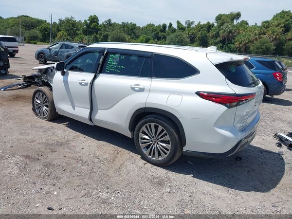 2023 TOYOTA HIGHLANDER HYBRID PLATINUM