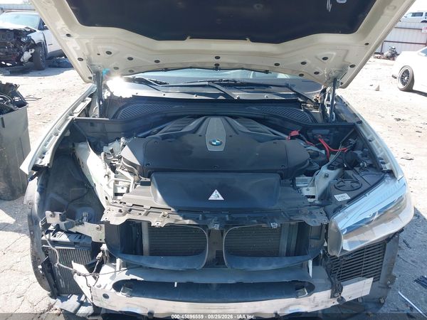 2015 BMW X5 XDRIVE50I