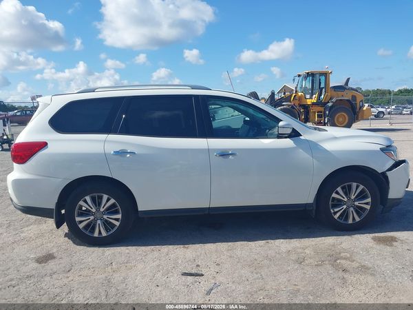 2019 NISSAN PATHFINDER SV