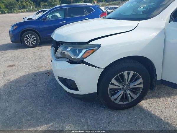2019 NISSAN PATHFINDER SV