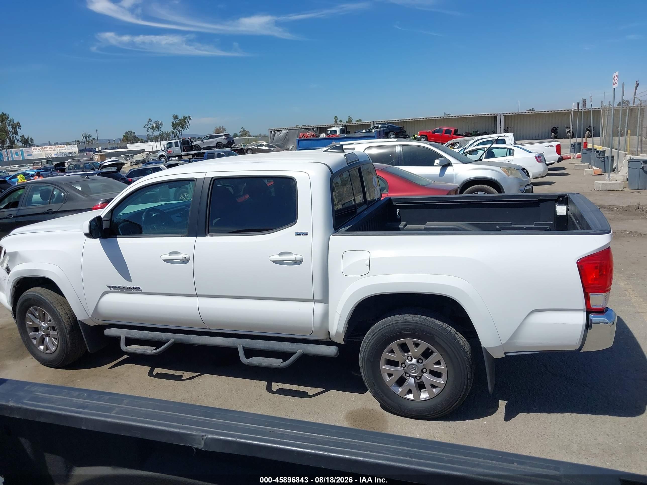 2017 TOYOTA TACOMA SR5