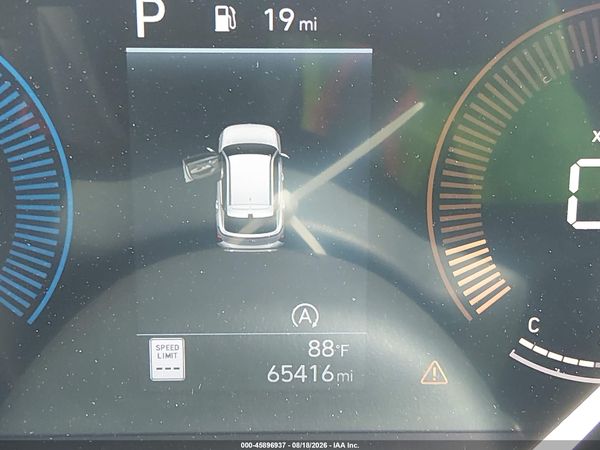 2025 HYUNDAI KONA SE