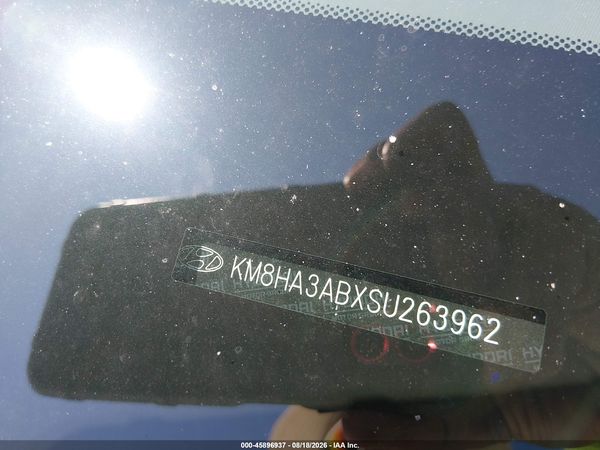 2025 HYUNDAI KONA SE