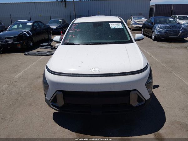 2025 HYUNDAI KONA SE