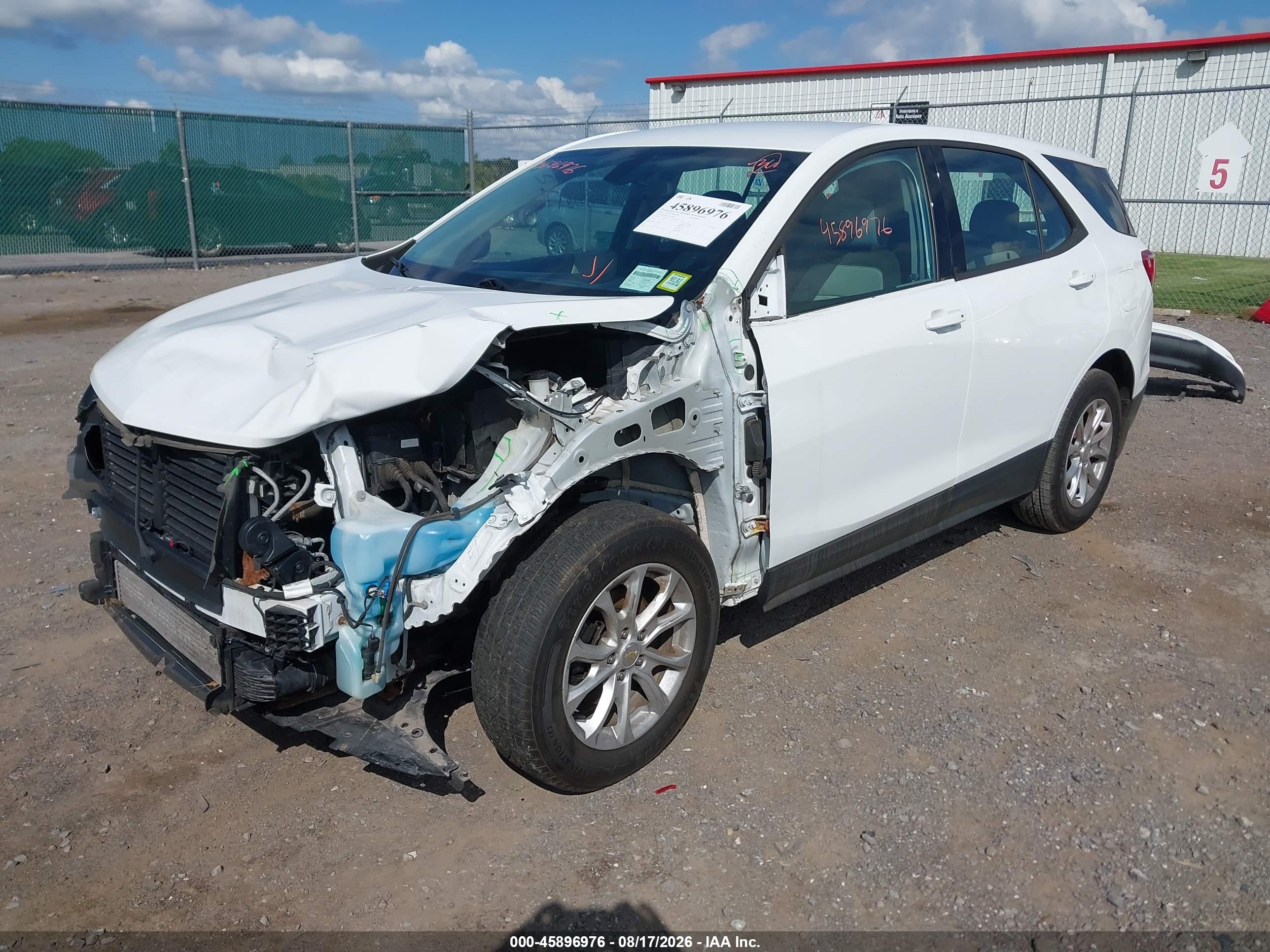 2019 CHEVROLET EQUINOX LS — I2