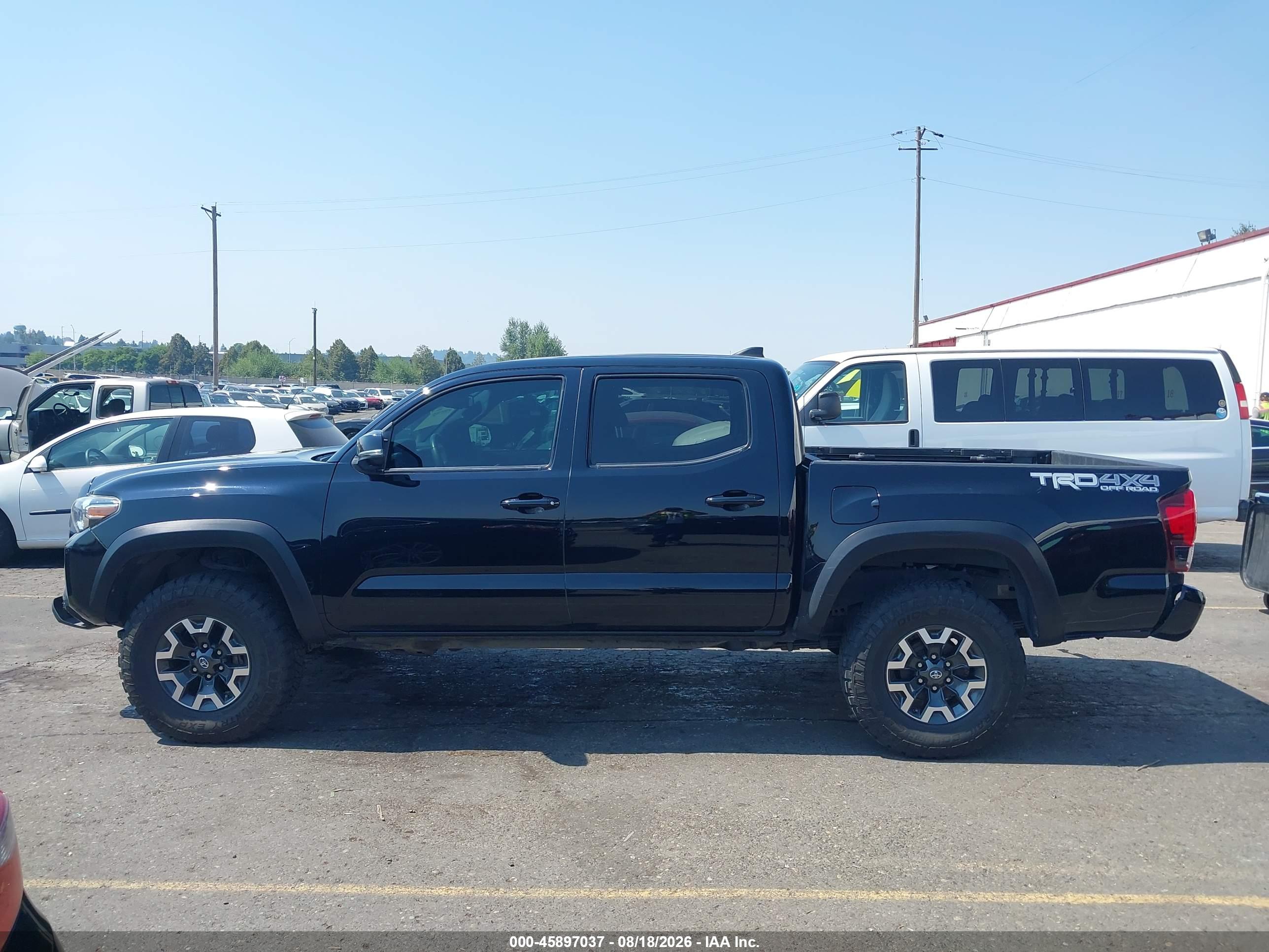 2018 TOYOTA TACOMA TRD OFF ROAD