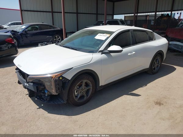 2026 KIA K4 LXS