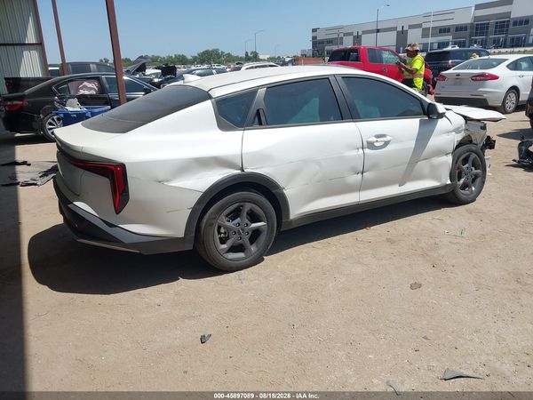 2026 KIA K4 LXS