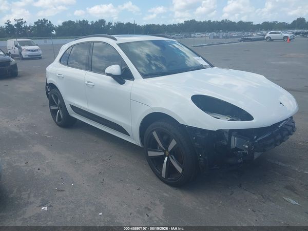 2023 PORSCHE MACAN T