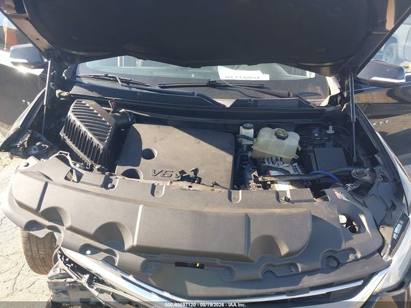 2018 CHEVROLET TRAVERSE LT CLOTH — I10