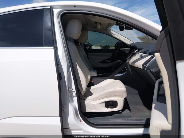 2018 JAGUAR E-PACE SE