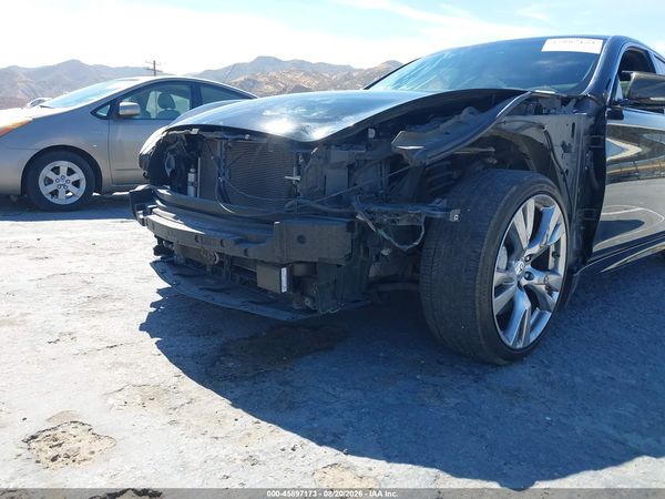 2016 INFINITI Q70 5.6