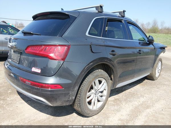 2020 AUDI Q5 quattro Premium — I4