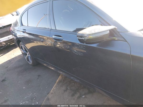 2018 BMW 740I