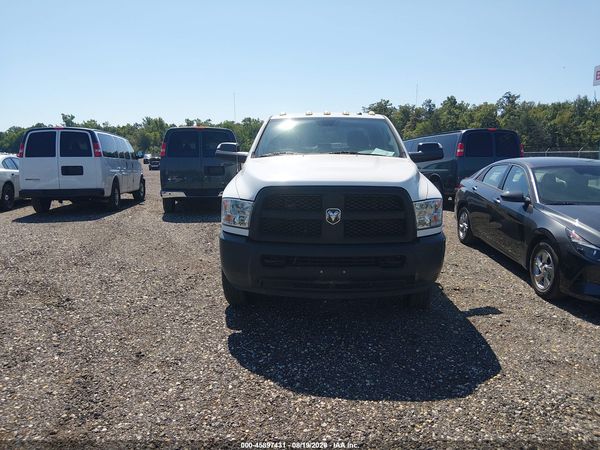 2017 RAM 3500 TRADESMAN  4X4 8' BOX
