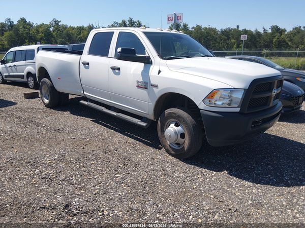 2017 RAM 3500 TRADESMAN  4X4 8' BOX