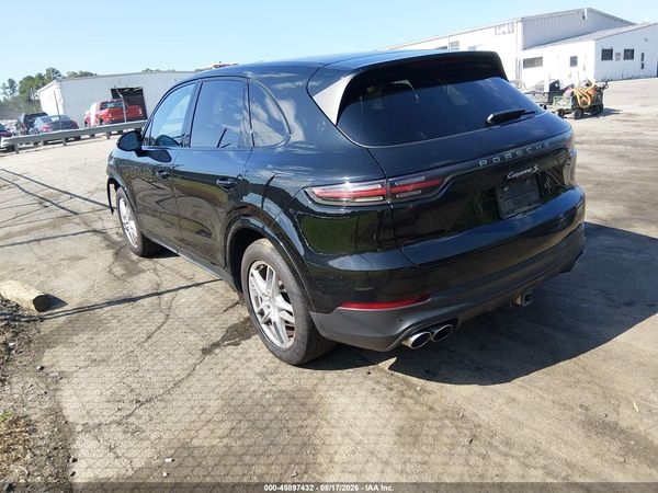2019 PORSCHE CAYENNE S