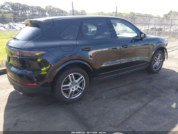 2019 PORSCHE CAYENNE S