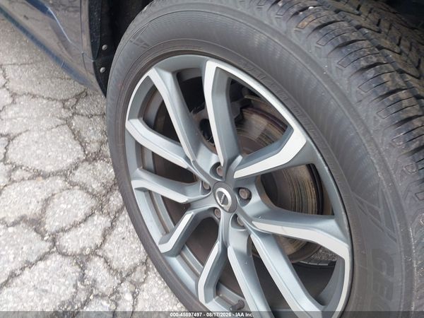 2017 VOLVO XC90 T6 MOMENTUM