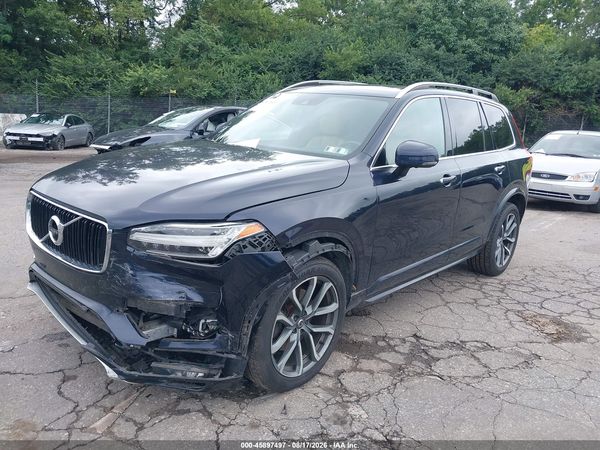 2017 VOLVO XC90 T6 MOMENTUM