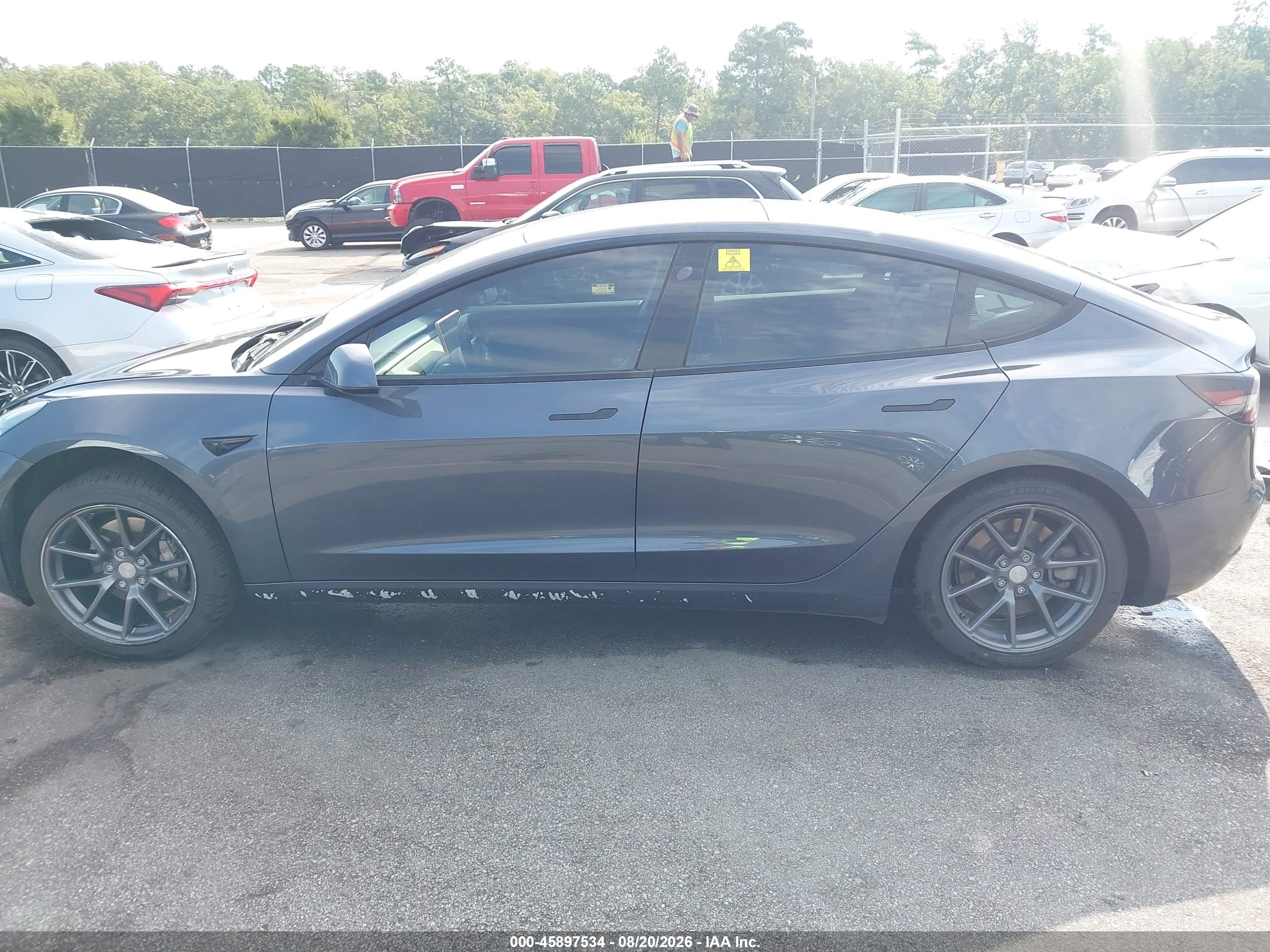 2021 TESLA MODEL 3