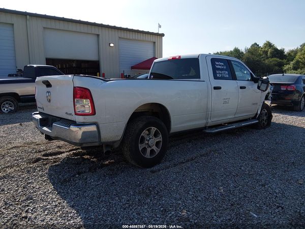2024 RAM 3500 BIG HORN  4X4 8' BOX — I4