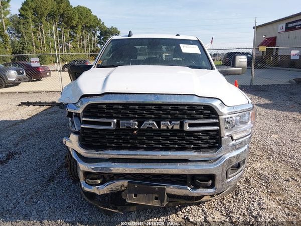 2024 RAM 3500 BIG HORN  4X4 8' BOX — I115
