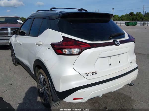2024 NISSAN KICKS SV XTRONIC CVT — I3