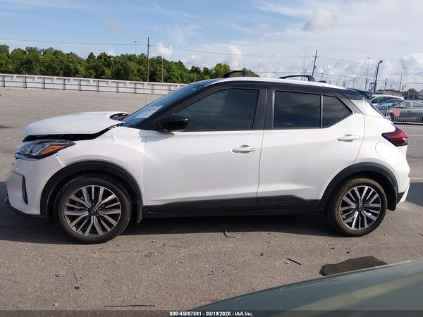 2024 NISSAN KICKS SV XTRONIC CVT — I117