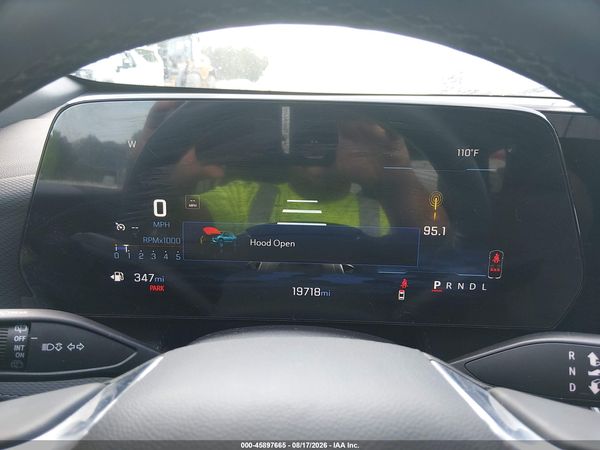 2025 CHEVROLET EQUINOX FWD LT — I7