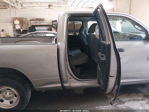 2019 RAM 1500 CLASSIC TRADESMAN  4X2 6'4 BOX