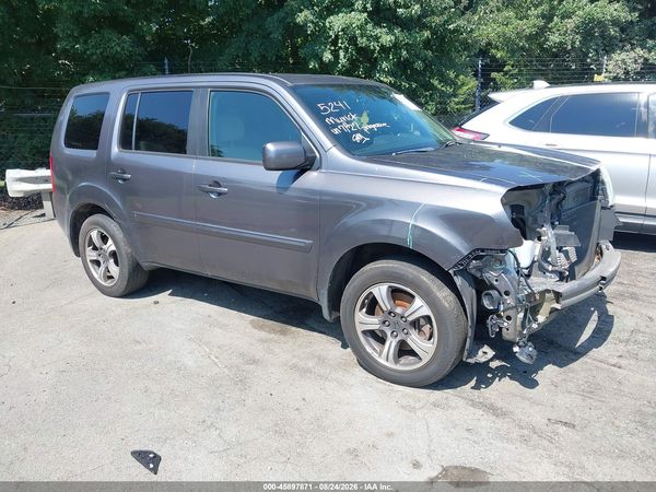 2015 HONDA PILOT SE