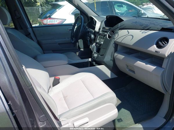 2015 HONDA PILOT SE