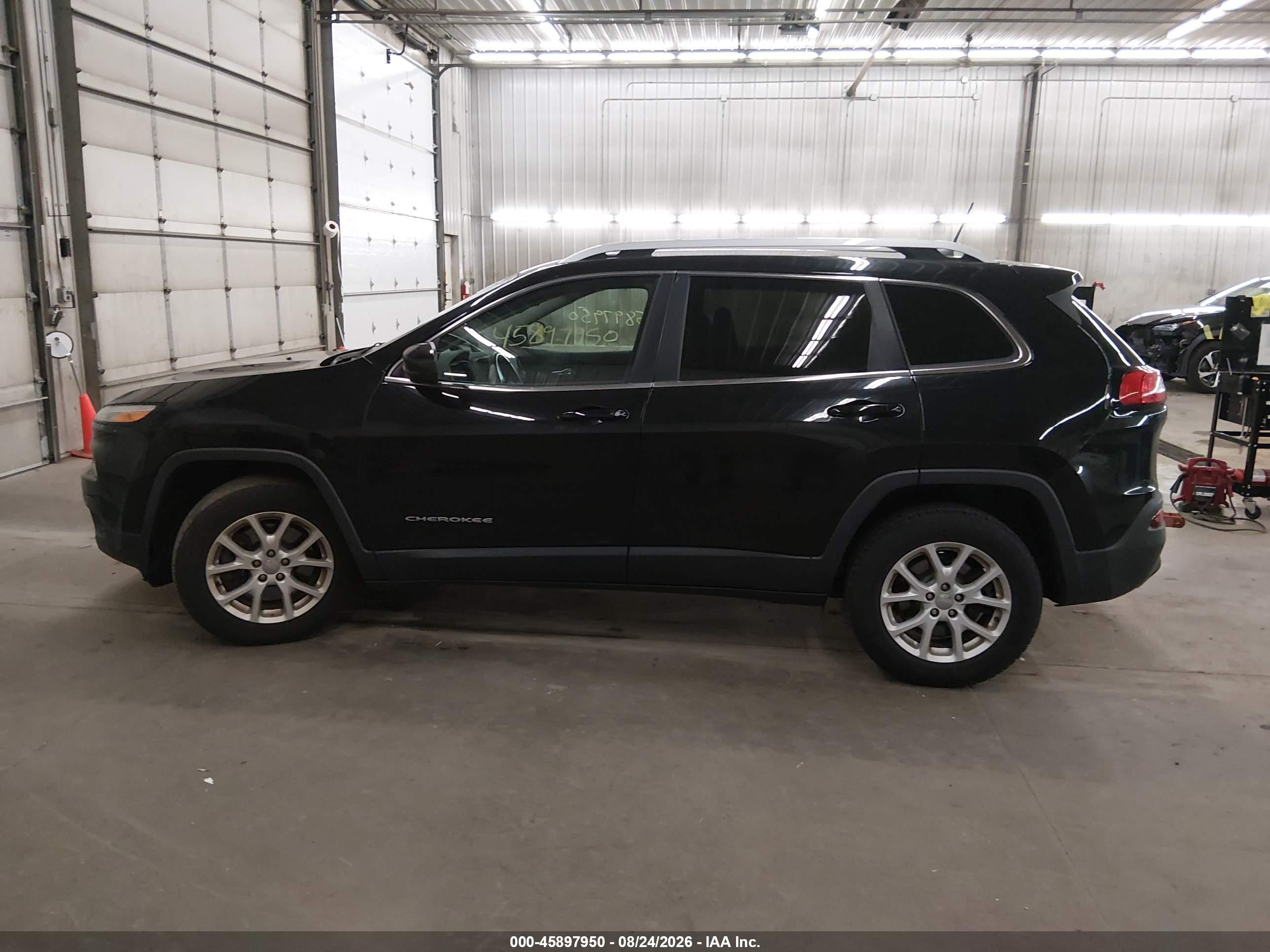 2017 JEEP CHEROKEE LATITUDE